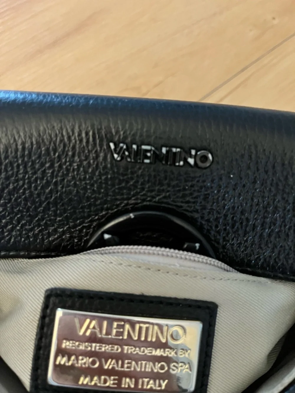 Valentino By Mario Valentino Black Pebbled Leather Shoulder Bag with Chain Strap - Picture 3 of 5